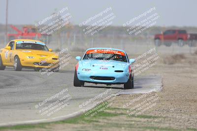 media/Oct-25-2025-CalClub SCCA (Sat) [[34c778dfbe]]/Group 4/Qualifying/